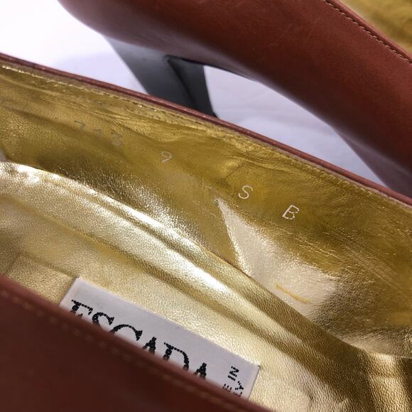 Escada Vintage Brown Leather Pumps Size 9 - Picture 9 of 10
